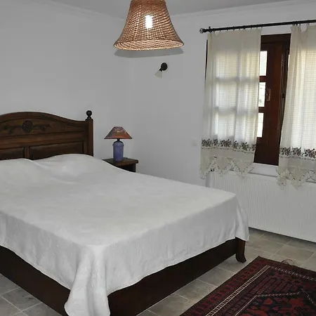 Vino * Mesudiye (Datca)